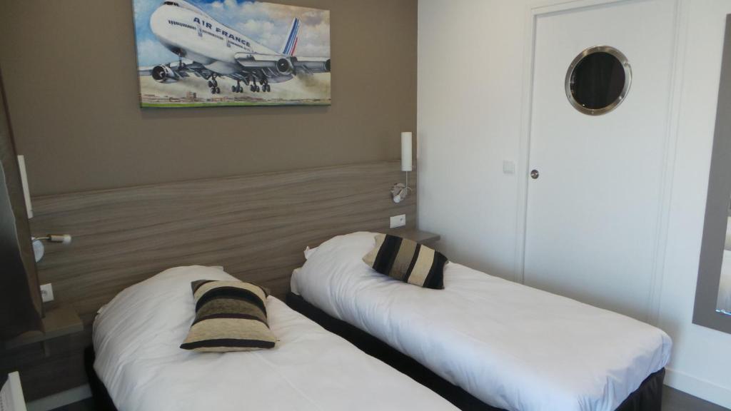 Airport-Hotel Mauregard Kültér fotó